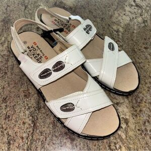 Volks Walkers Women's White Sandals